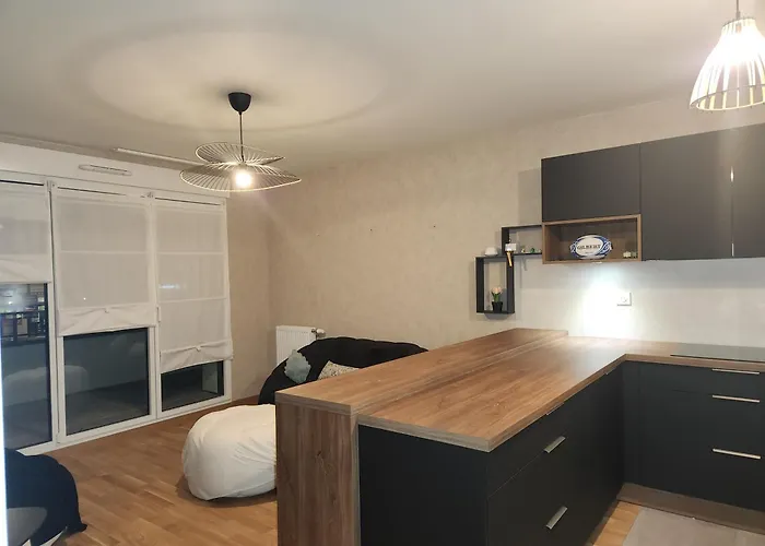 Suki's Clamart